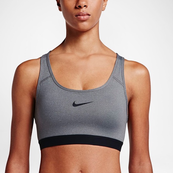 nike classic padded sports bra